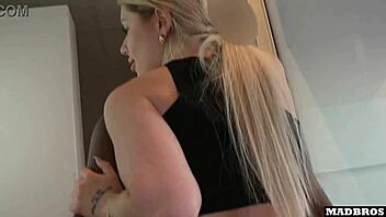 Super good French blonde gets fucked roughly in hotel room