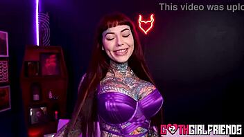 redhead tiger lily says, bang my inked body now?