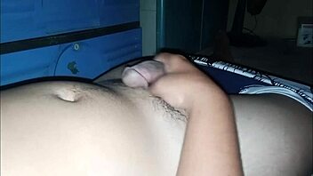asian pinoy jerks hard dick for creampie 😏