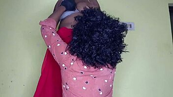 Girlfriend's First Time After Wedding: Choda Her Pussy With Muff Diving And Cumshot!