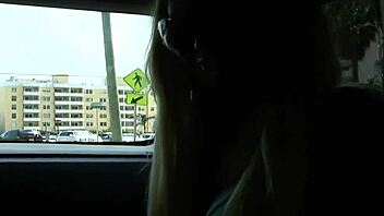 Eva Cruz Chats Closely With Neighbor 😏