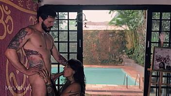 Just wanna relax but also feel crazy pleasure with Dreadhot... so intense, ya know!