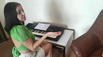 Strict teacher prefers sex doll over music lesson?