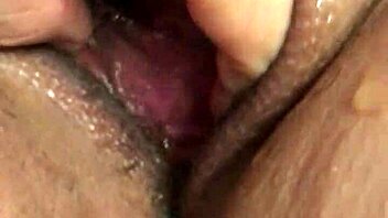i squirt while watching mexican vagina close up