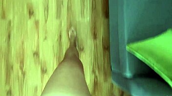 Stepbrother couldn't resist lying next to me