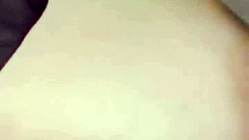 Amoosinas Cums On White Ass In WC