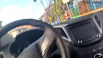 Punheta No CARRO E Buscando Informação De PAU DURO!