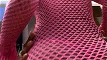 Chocolate Candy Cuntz Volume 2 Scene 6: Whore Receives Cumshot After Blowjob