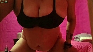 ssheylared plays with her big natural tits and ass for you