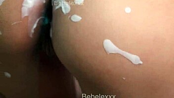 cum with me to read a nice argentinian book