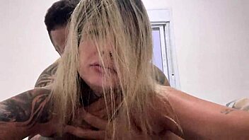 quando pega daquele jeito q sente tudo dentro com pau latejando quase gozando gozou dentro buceta gozei no pau dele