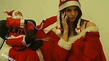 I am Diana 18y in weird christmas shoot and blowjob