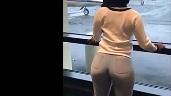 Ebon fuck doll shakes big ass