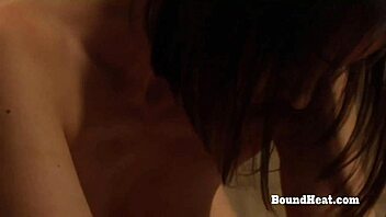 I moan as curvy lesbian massages me to orgasm