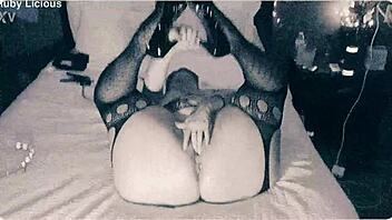 juicy rubii is at it again with her homemade solo