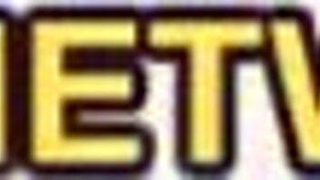 I love watching hot cougar jenna covelli handle two big black cocks