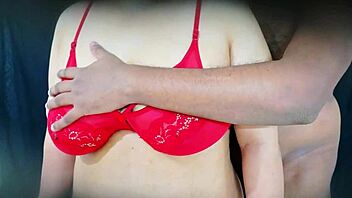 Uh, sexy big boobs aunty got me all hot n bothered