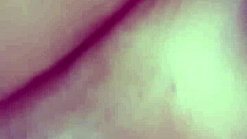 Peruvian babe takes it in the ass 😏