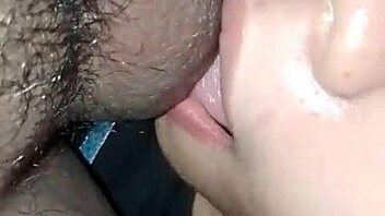 A Jollibee crew member got intimate with another staff in a scandalous encounter