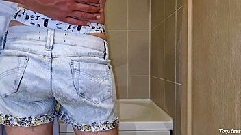 Yo, cheating wife gets rough sex and fisting in bathroom service!