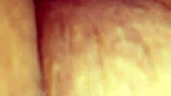 Redbone's Wet Pussy Gets Creampied Loudly