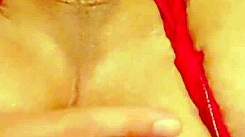 Shemale Shows Off Her Wide Open Playground