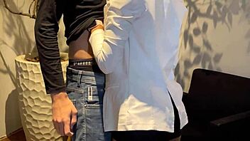 Novinho, you gotta do extra to keep your job!