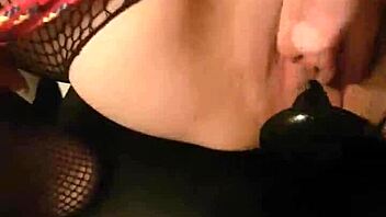 Do you want to see this huge ass get fisted?