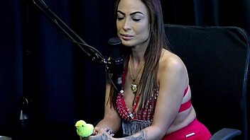 Belinha Baracho Provokes In Swinger House