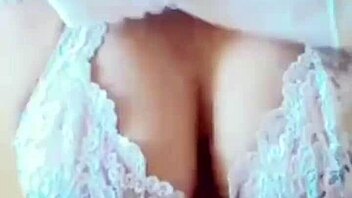 Aurora estelar invites you to get intimate with her - trailer-