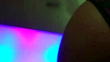 sexy teen dancing with a big ass latina