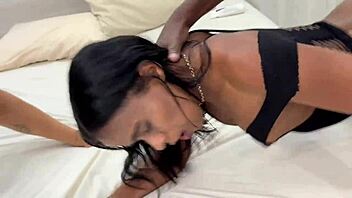 Friends Orgy with Intense Anal Sex in Hotel Room Caricia