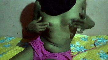 sexy latina amateur girl in doggy style