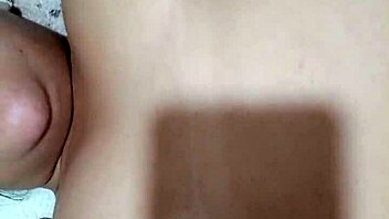 Cleaning my vibrator honey and cumming again, part 1 rocks!