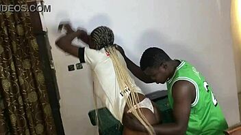 Ebony Emris Fucks Chubby Quinn Hardcore With Monster Cock And Squirting