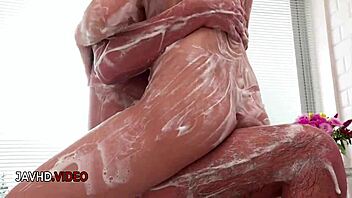 Nude cosplay Mihono blows before hard soapy creampie at home! 😘