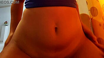 Latina Worker Receives My Load After Fitness Interview 💪