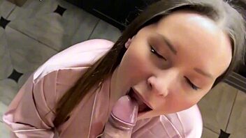 Honey, are you going to have dinner with me tonight?