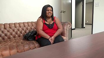 peaches in casting session