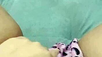 i'm touching my wet pussy in minnie shorts, moaning so loud while fingering