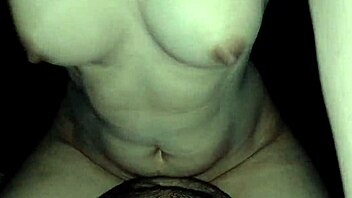 The Whole Night of Sex with Aunty Went Viral MMS!