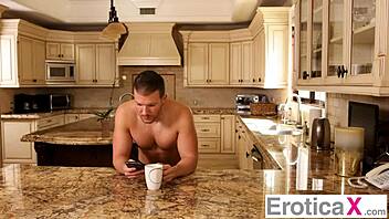 oh wow, scarlett alexis finally rides her roommate's monster cock 😍