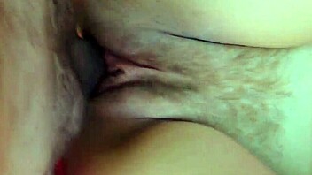 Tanned Milf Gets Public Creampie Outdoors