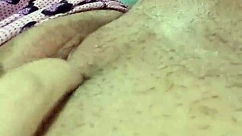 i'm touching my wet pussy in minnie shorts, moaning so loud while fingering