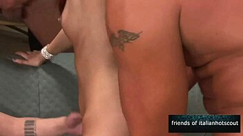 Wonderful Gangbang With Anal, Assfucking, And Cunilingus By Muscular Bodybuilder?