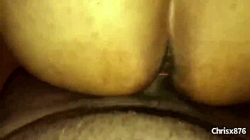 Look at that african booty from behind!