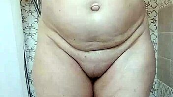 A sneaky quick one at mummy's place