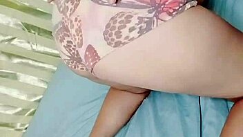 Oh, what a tasty orgasm from this huge dildo!