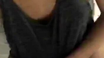 periscope girl touches herself!