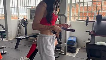 My transgender trainer makes me do squats naked in the gym 😏